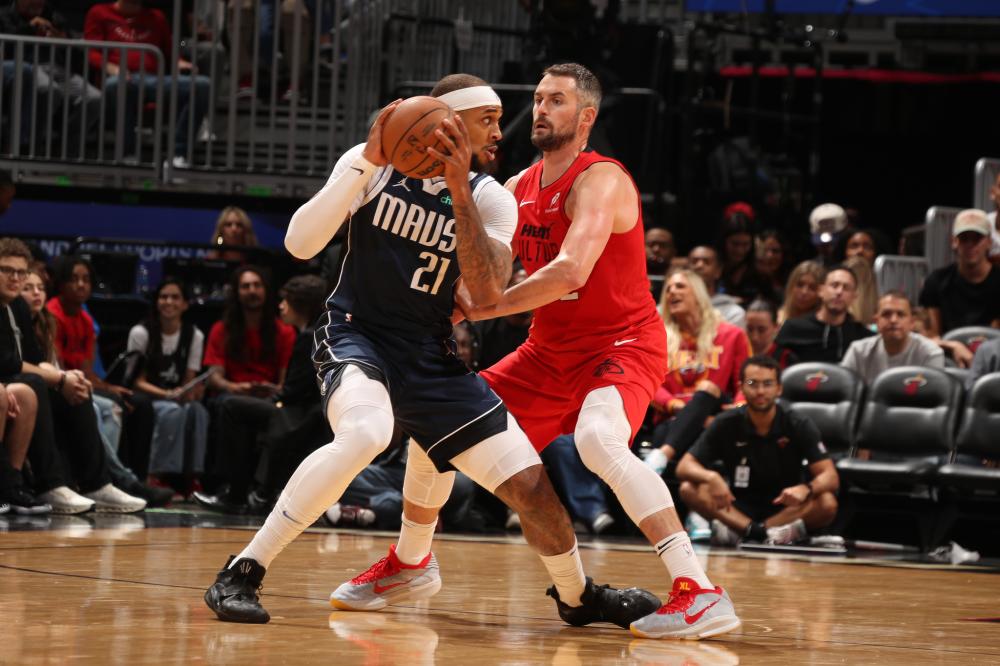 不勒斯采取 不勒斯采取