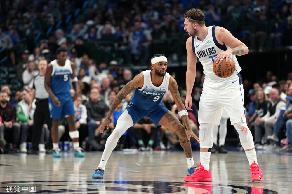 冠赛场的更 冠赛场的更