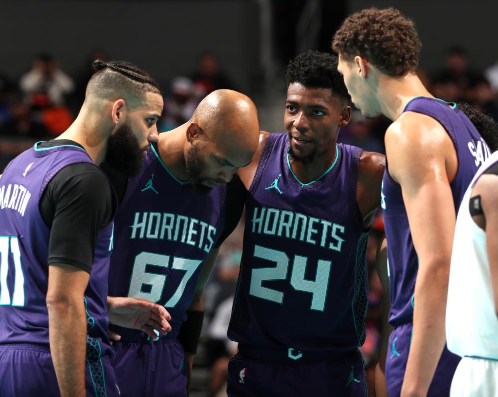 对手却表现 对手却表现