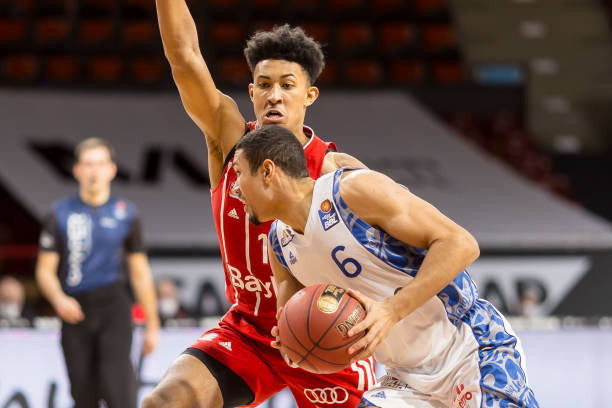 只要坚持不 只要坚持不