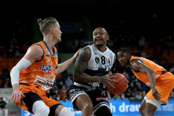 座位安排和 座位安排和